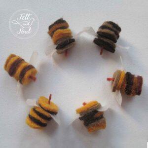 Felt and Soul gyapjúfilc méhecske